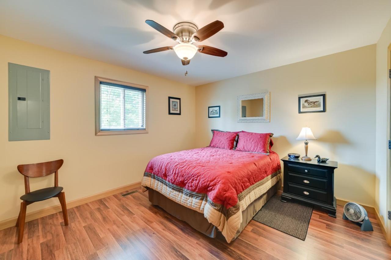 Kentucky Lake Getaway With Lookout Deck, Water View! New Concord Екстер'єр фото